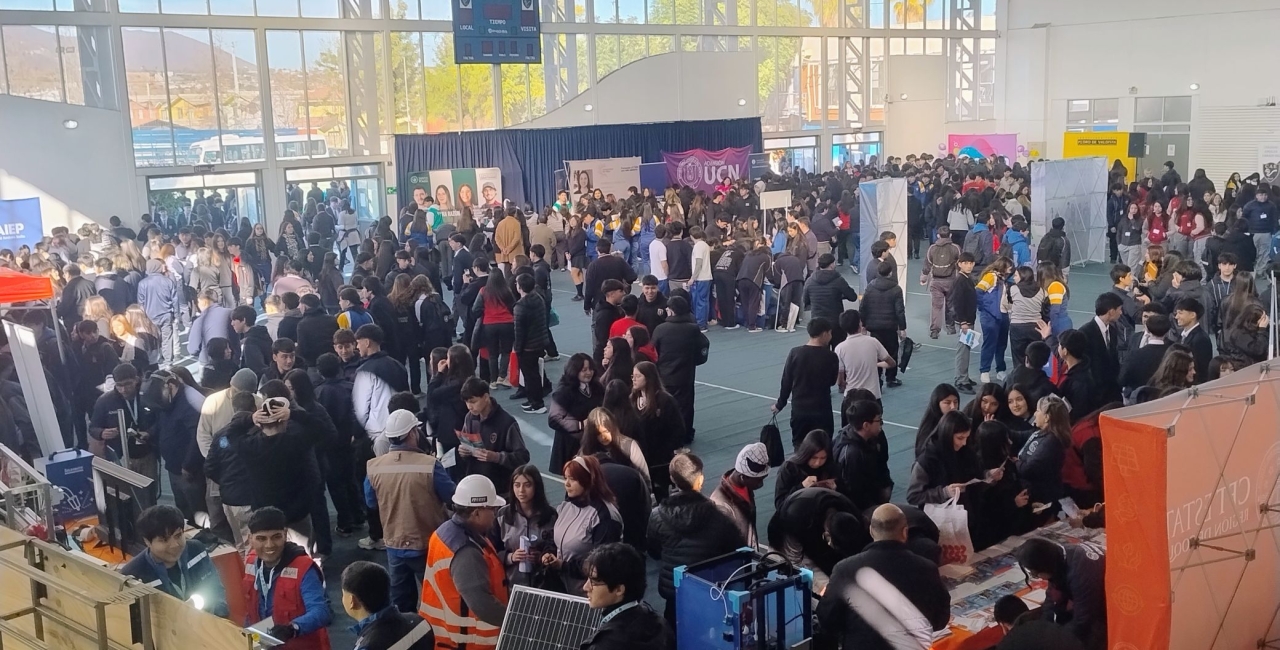 Nuestros/as estudiantes participan en una nueva versión de la feria vocacional 2026